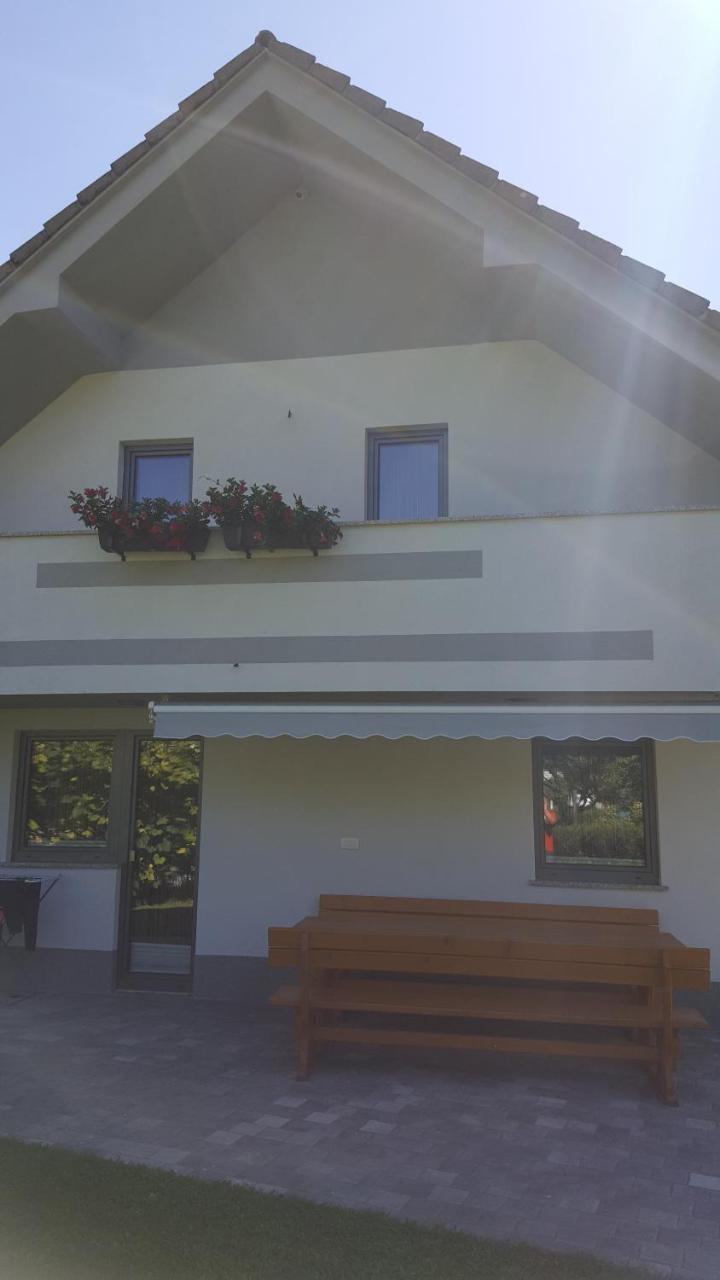 Holiday House Klemencic Бохинь Экстерьер фото